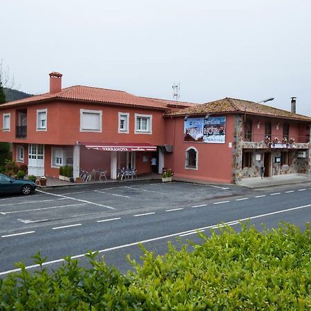 Hotel Terranova Oza dos Ríos Exterior photo